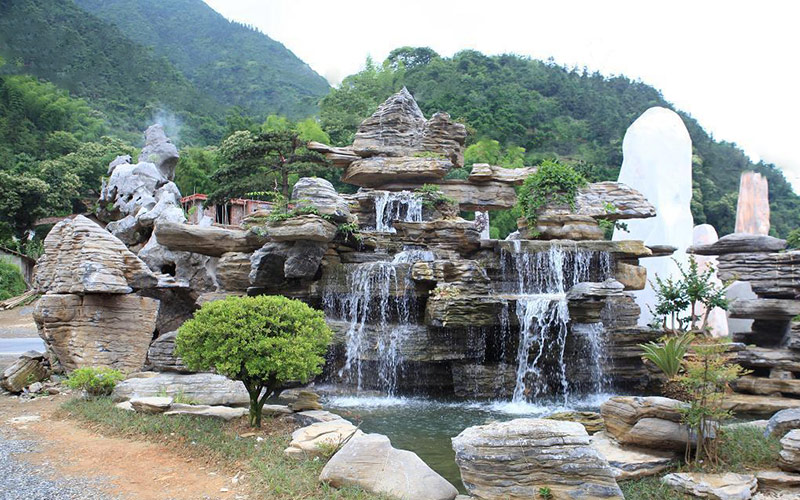 千层石假山